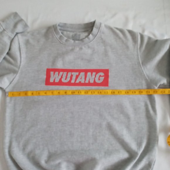 Wutang grey crewneck sweatshirt size Medium - Picture 3 of 7